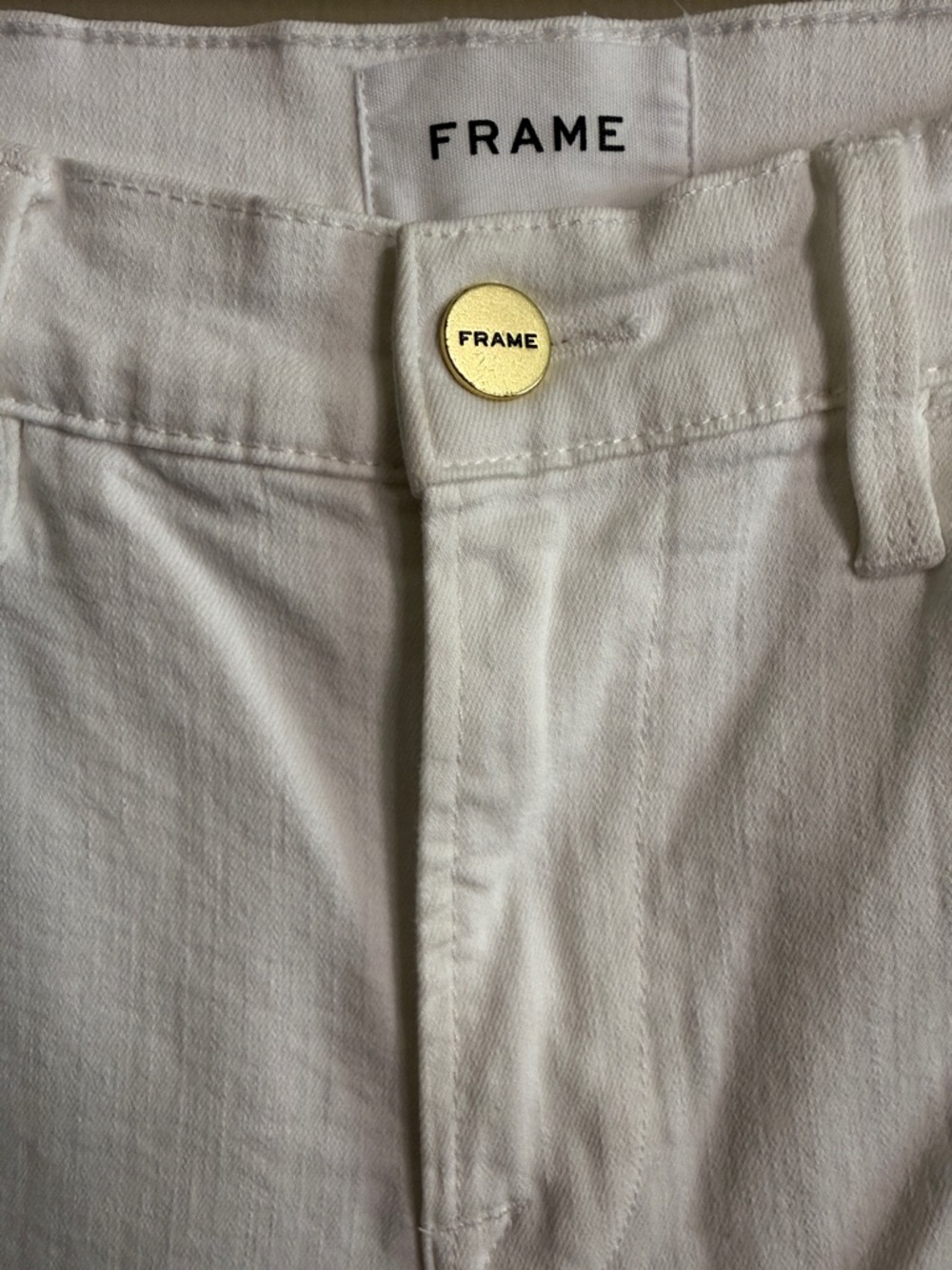 FRAME Le High Skinny Denim Jeans in White - Picture 4 of 8